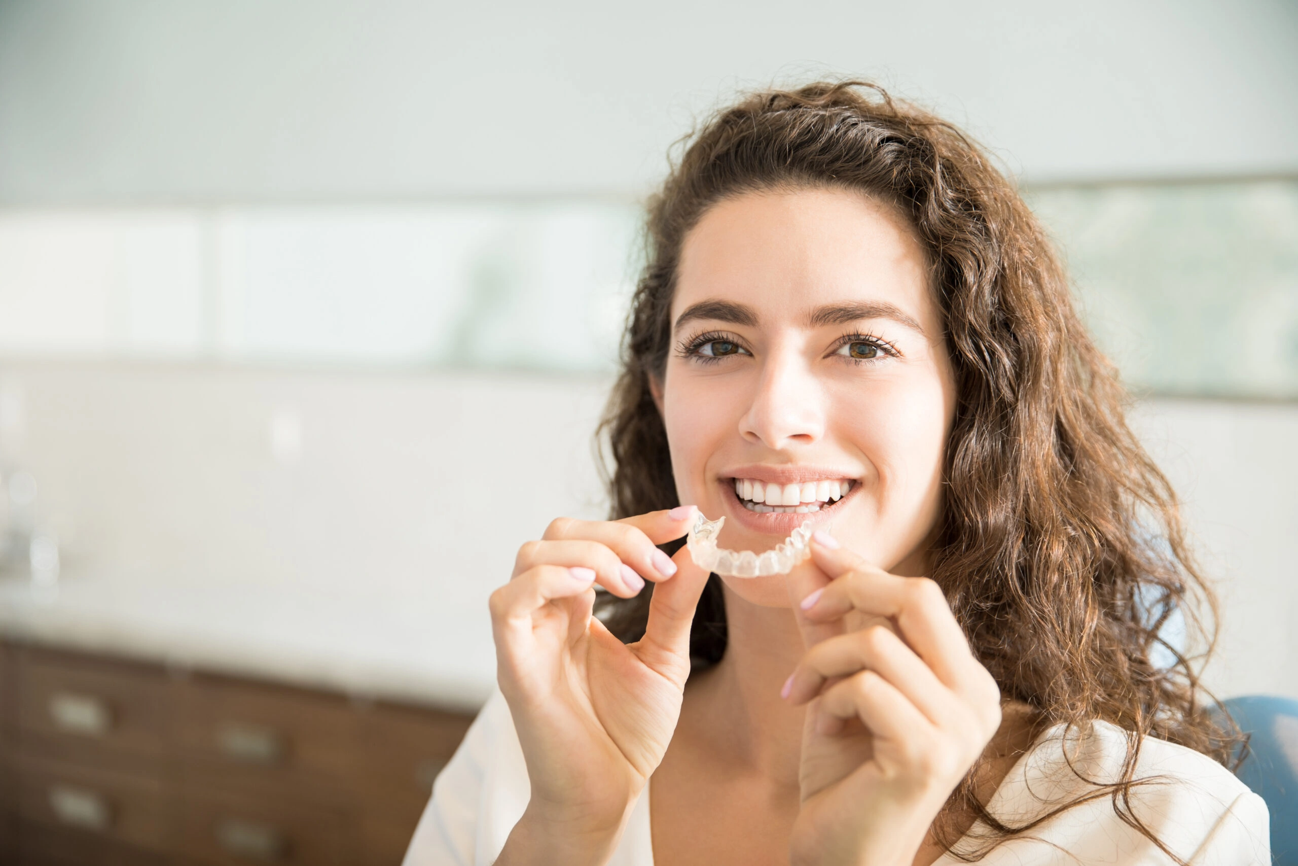 Invisalign vs AlignerCO Clear Aligners: What’s The Difference?