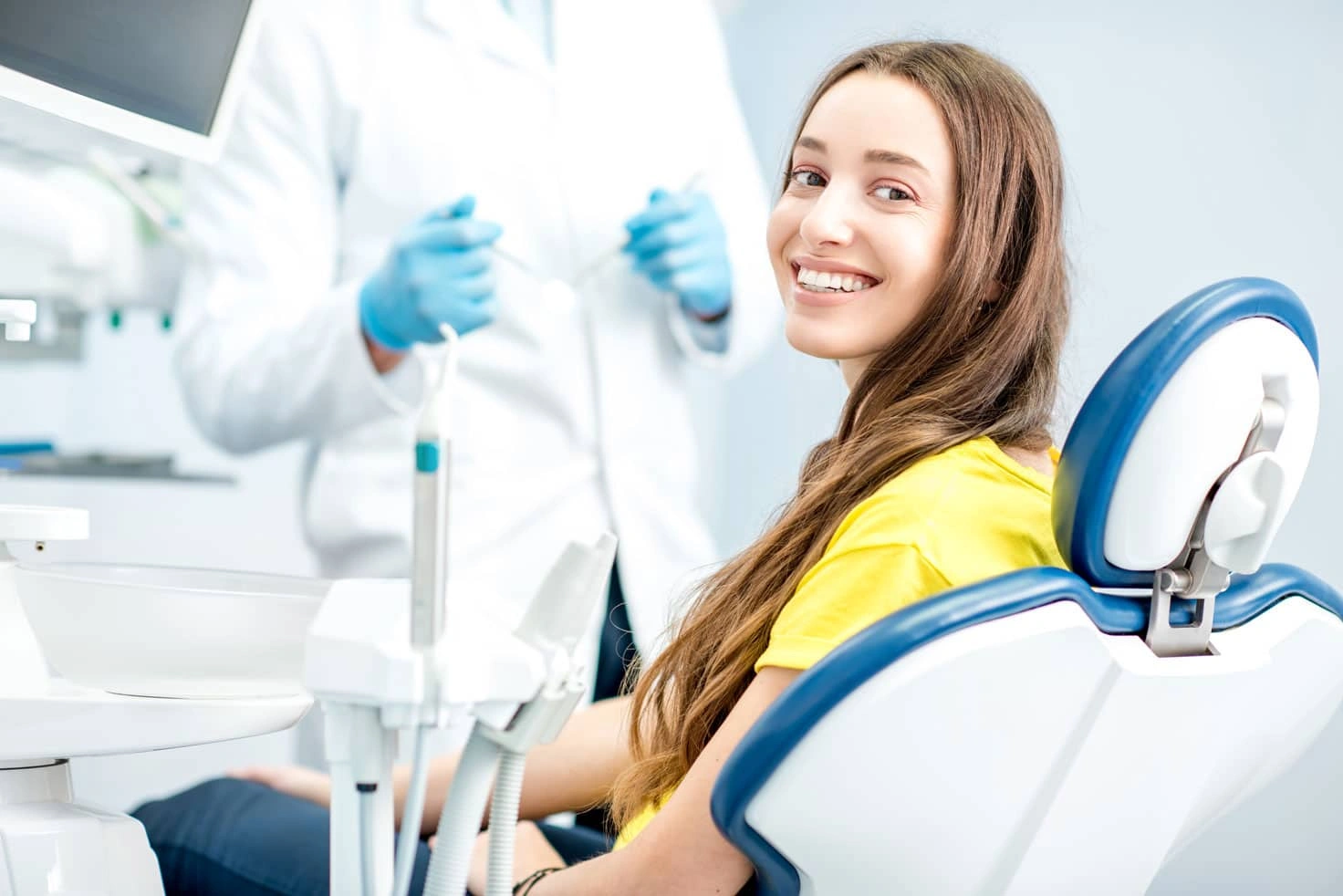 Achieve your perfect smile with our guide to teeth straightening